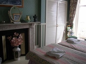 A Maiden Rest Bed & Breakfast Уеймут Екстериор снимка